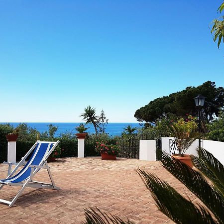 Villa Del Sogno ปาร์เกลียา ภายนอก รูปภาพ