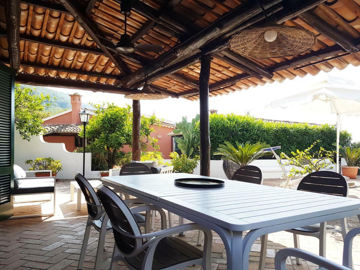 Villa Del Sogno ปาร์เกลียา ภายนอก รูปภาพ