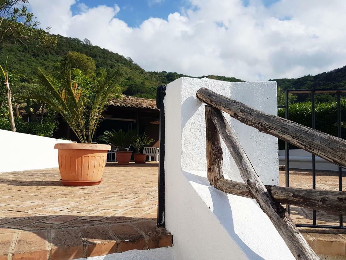 Villa Del Sogno ปาร์เกลียา ภายนอก รูปภาพ