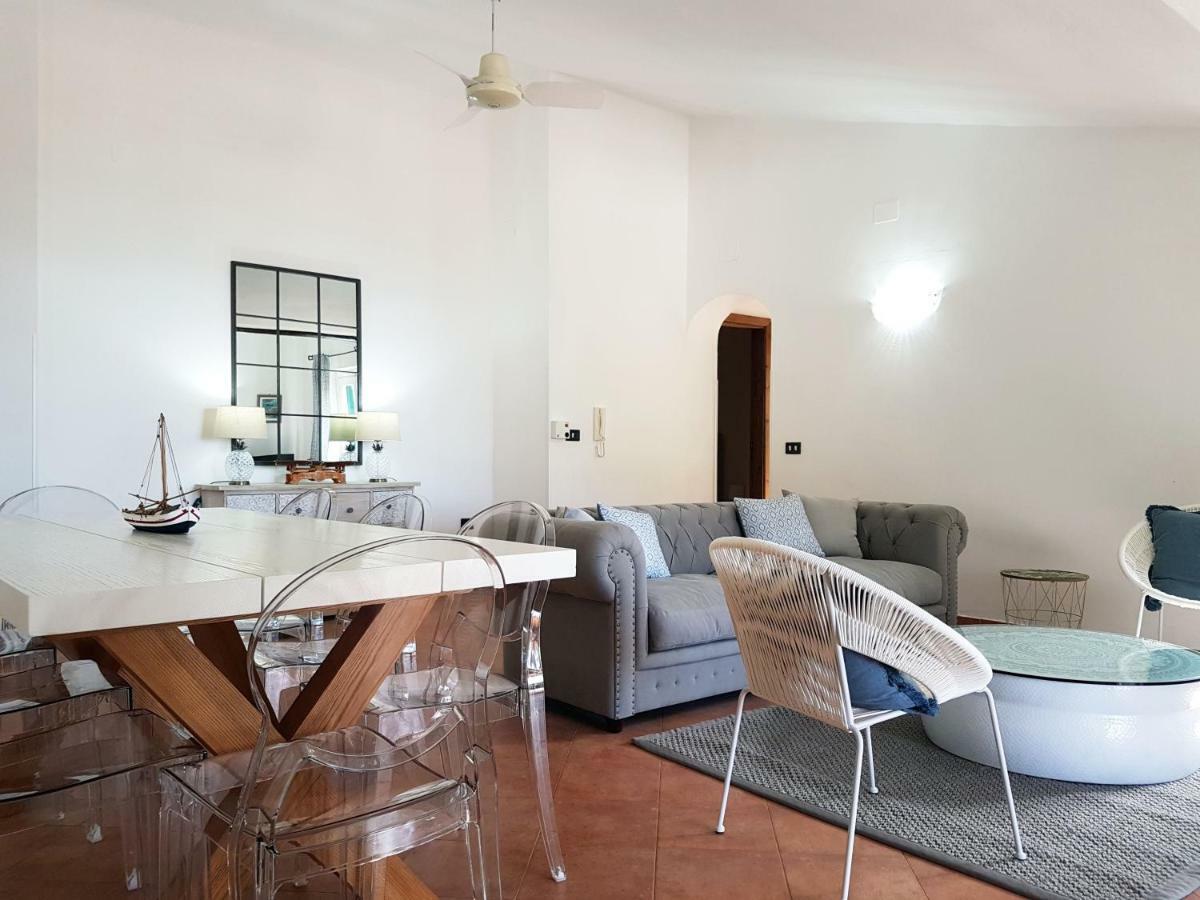 Villa Del Sogno ปาร์เกลียา ภายนอก รูปภาพ